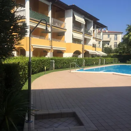 Lägenhet Casa Santi Il Silenzio Tra E Montagna *